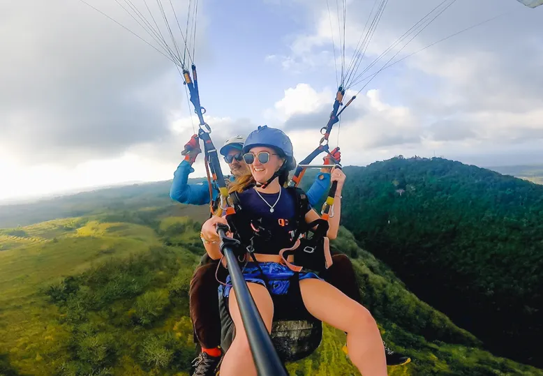 Paragliding Experience in Nusa Penida Bali - Image 4