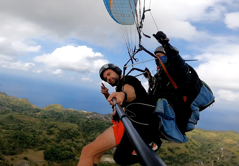 Paragliding Experience in Nusa Penida Bali - Image 5
